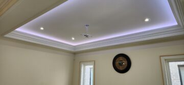 Crown moulding with led light in the dining room in Oakville
